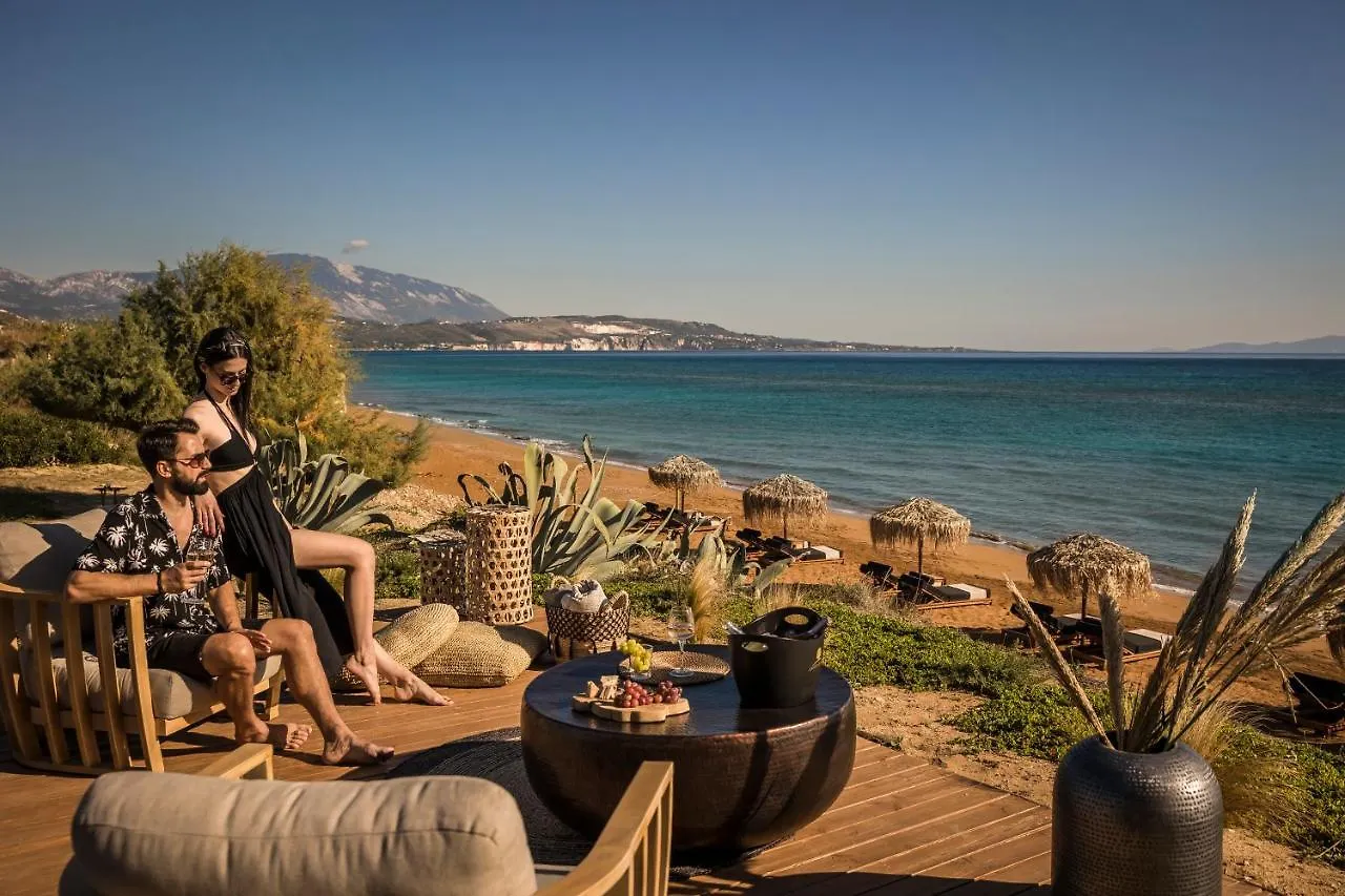 Votsalo Suite-Grand Blue Beach Residence Lixouri
